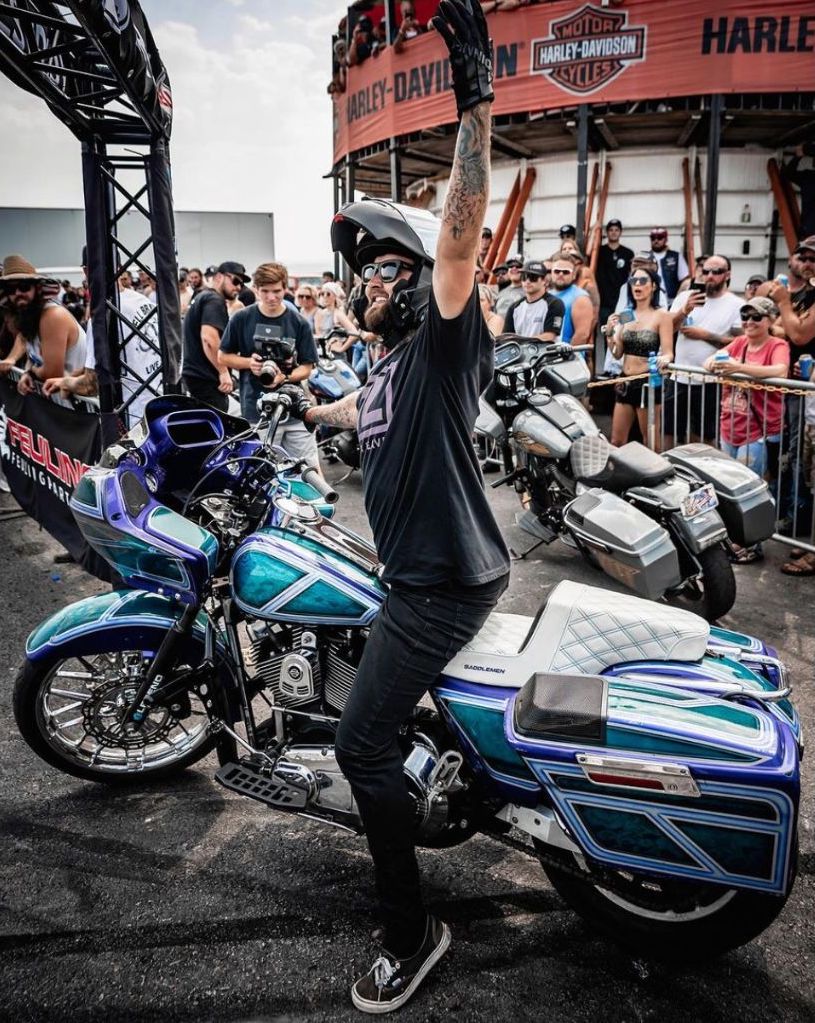 5 Lexin Electronics Every Motorcycle Enthusiast Needs